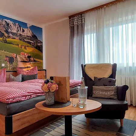 Waldhotel Am Turm 3*