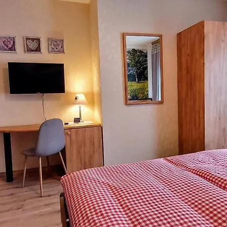 Waldhotel Am Turm Apartment 3*