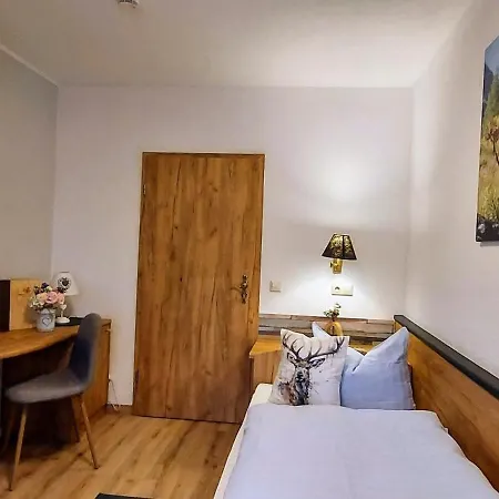 Waldhotel Am Turm Burgholz