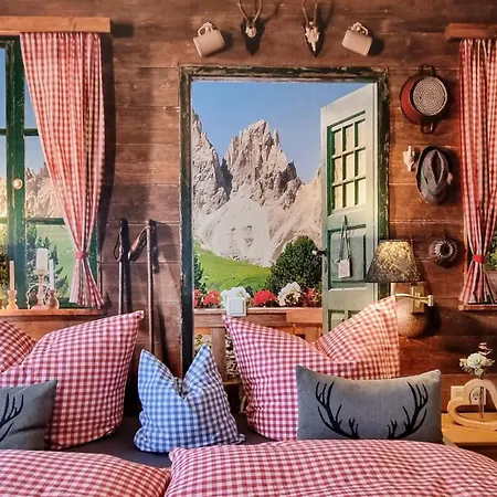 Waldhotel Am Turm 3*