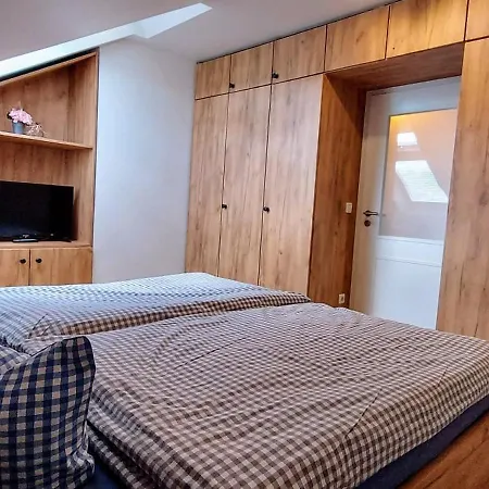 Waldhotel Am Turm Apartment Burgholz